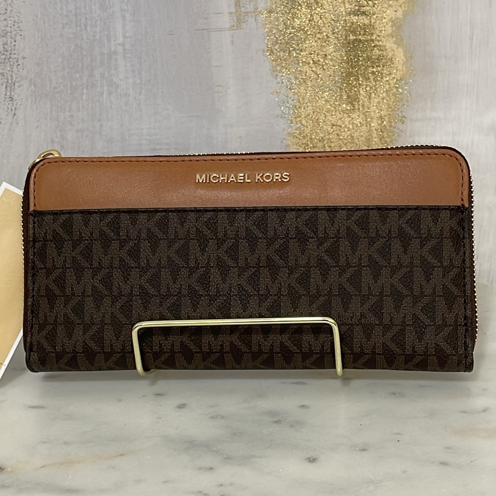 Michael Kors brown Costed Canvas / Carmel leather MERCER continental wallet 🎁
